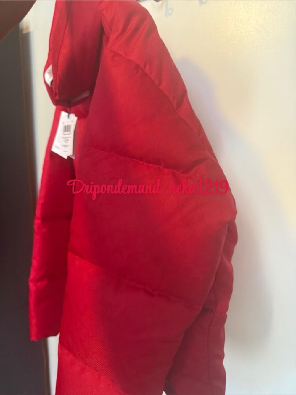 Coach Signature Jacquard Short Puffer In Recycled Polyamide - Picture 5 of 11